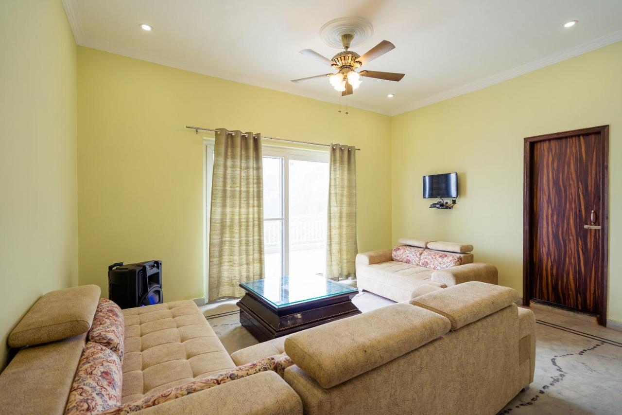 Spot On 40739 Nandi Palace Spot Hotel Mumbai Ngoại thất bức ảnh